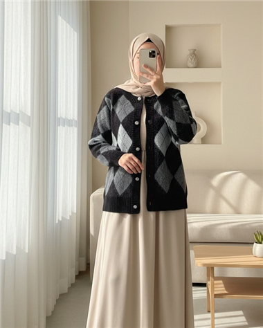 Düğmeli Kare Desenli Çift Kat Triko Hırka -Siyah