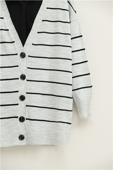 Düğmeli Salaş Triko Hırka -Açık Gri