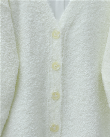 Düğmeli Salaş Triko Hırka -Beyaz