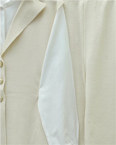 Düğmeli V Yaka Yelek Pantolon Triko Takım -Krem