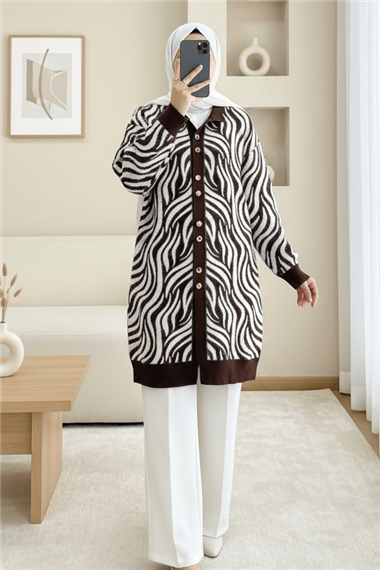 Düğmeli Zebra Desen Sakallı Triko Hırka -Kahve