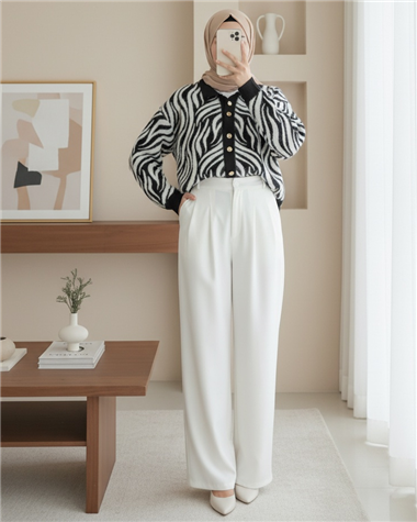 Düğmeli Zebra Desen Sakallı Triko Hırka -Siyah