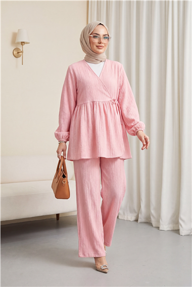 İçten Bağlamalı Tunik Bol Paça Pantolonlu Takım -Pembe