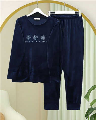 Kabartma Yazılı Fransız Kadife Pijama Takımı -Laci