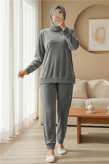 Kabartma Yazılı Fransız Kadife Pijama Takımı -Gri