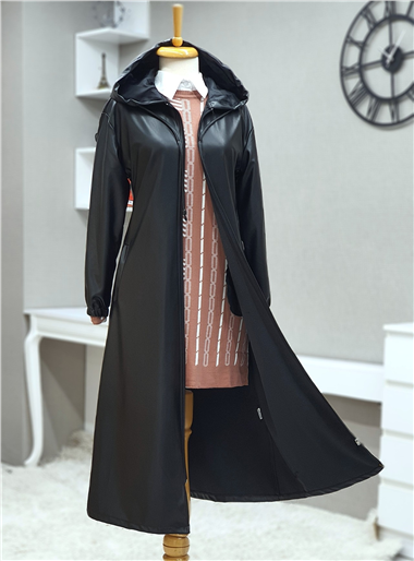 كاب جلدي بغطاء للرأس وأكمام مطاطية - أسود