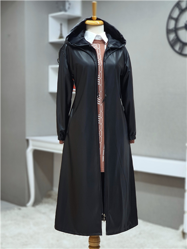 كاب جلدي بغطاء للرأس وأكمام مطاطية - أسود