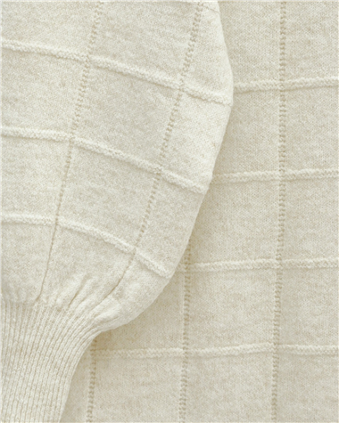 Kare Desenli Yırtmaçlı Yumoş Triko Tunik -Ekru