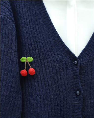 Kirazlı Top Düğmeli Triko Hırka -Laci