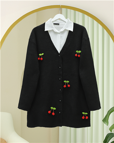 Kirazlı Top Düğmeli Triko Hırka -Siyah