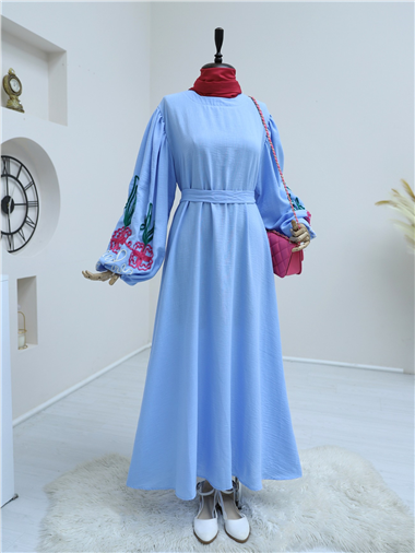 Kolları Balon Süzene İşlemeli Kemerli Elbise  -Mavi