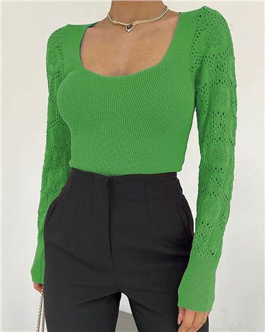 Kolları Dantel Örgü Kare Yaka Triko Bluz -Yeşil