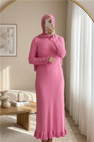 Kolları Düğmeli Eteği Fırfırlı Triko Elbise -Pembe