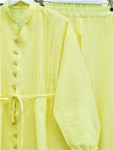 Kolu Bağcıklı Düğmeli V Yaka Tunik Pantolon Takım -Sarı