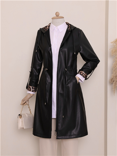 قبعة جلدية بغطاء رأس وأكمام مطوية وخصر دانتيل - أسود