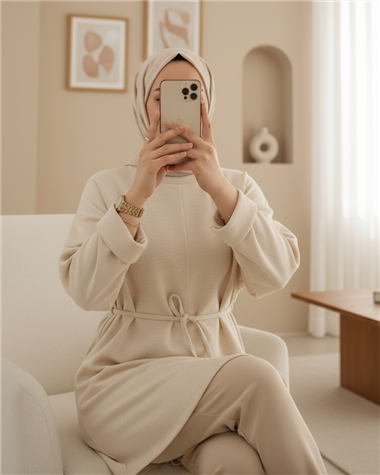 Kolu Katlı Beli Bağlamalı Yırtmaçlı Penye Tunik -Bej