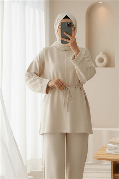 Kolu Katlı Beli Bağlamalı Yırtmaçlı Penye Tunik -Bej