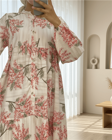 Kolu Lastikli Yarım Düğmeli Desenli Modal Elbise -Nar Çiçeği