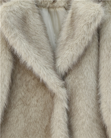 Kruvaze Saçaklı İçi Astarlı Tek Düğmeli Kürklü Kaban  -Vizon