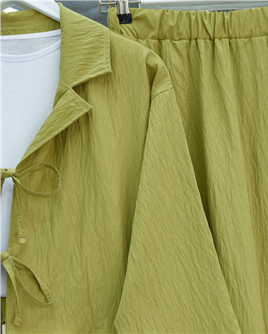 Kruvaze Yaka Çift Bağcıklı Etekli Takım -Yağ Yeşili