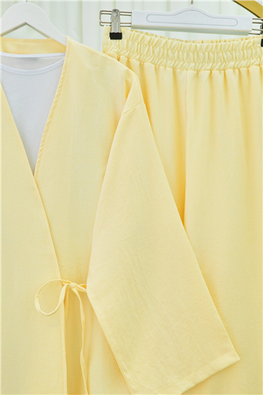 Önden Bağlamalı Pantolonlu Kimono Takım         -Açık Sarı