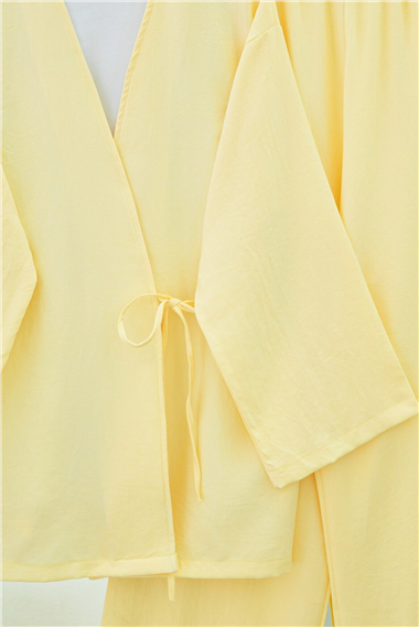 Önden Bağlamalı Pantolonlu Kimono Takım         -Açık Sarı
