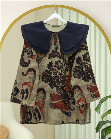 Önlük Yaka Yarım Düğmeli Yırtmaçlı Kapitone Tunik  -Bej