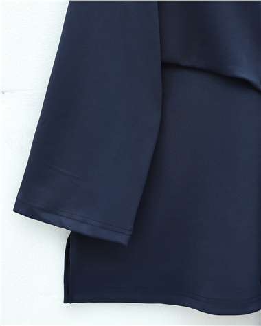 Önü Çapraz Bağlamalı Yırtmaçlı Scuba Takım  -Laci