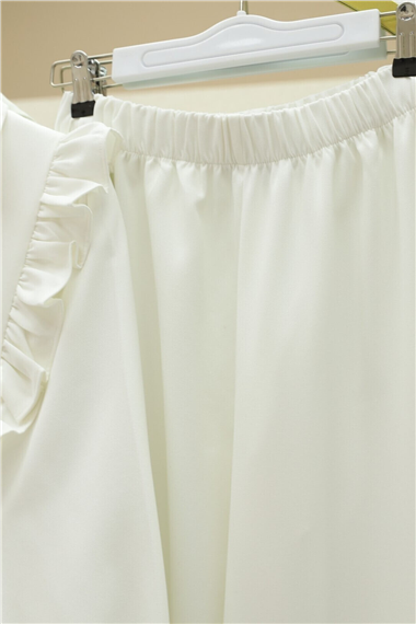 Önü Fırfırlı Bağcıklı Eteği Katlı Pantolonlu Kimono Takım   -Beyaz