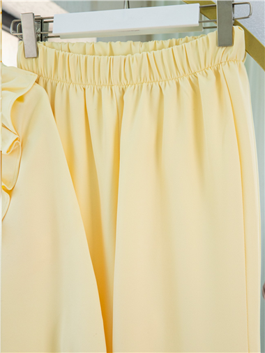Önü Fırfırlı Bağcıklı Eteği Katlı Pantolonlu Kimono Takım    -Açık Sarı