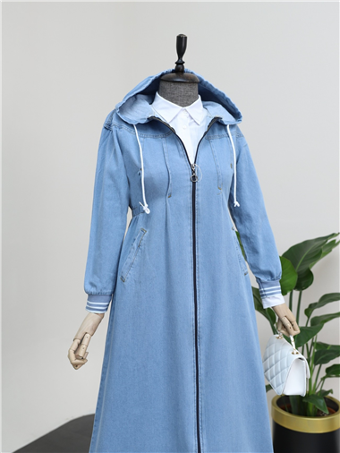 Önü Pliseli Yanı Lastikli Kapşonlu Kot Kap -Açık Mavi