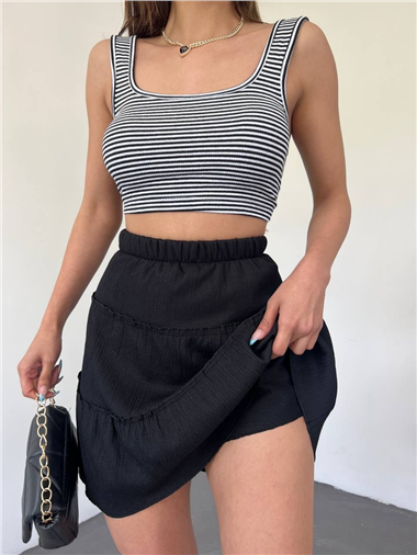 Parça Kumaş Beli Lastikli Şortlu Etek -Siyah