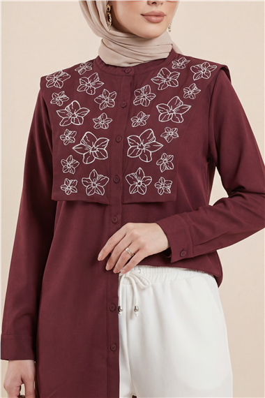 Plastron Detaylı Nakışlı Poplin Gömlek -Bordo