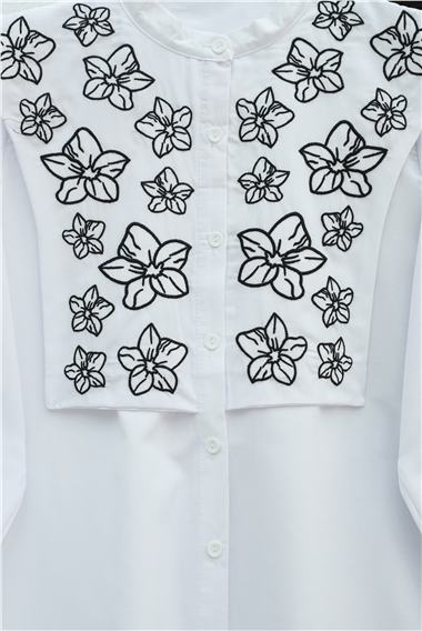 Plastron Detaylı Nakışlı Poplin Gömlek -Beyaz