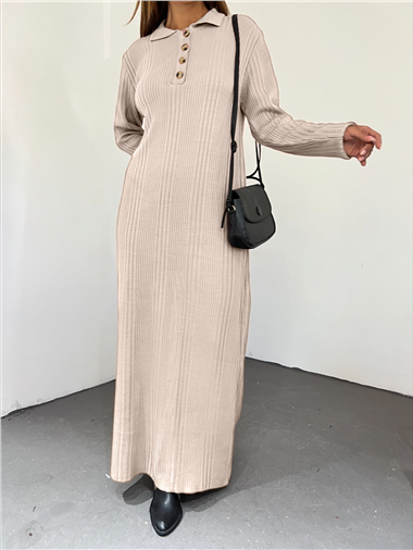 فستان تريكو بأزرار وياقة بولو - حجري