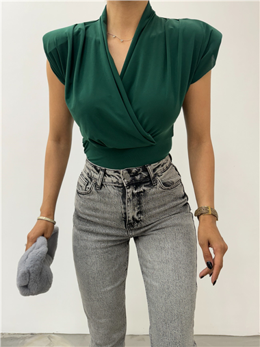 Sıfır Kol Vatkalı Kruvaze Model Sandy Bluz -Zümrüt