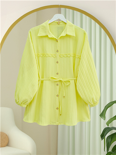 Taşlı Düğmeli Beli Bağlamalı Dantel Detaylı Gömlek -Sarı