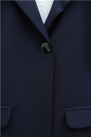 Tek Düğmeli Cep Detaylı Kruvaze Yaka Pantolonlu Krep Takım -Laci