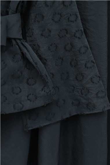 Tek Düğmeli Kemerli Kloş Etekli Nilsa Takım -Siyah