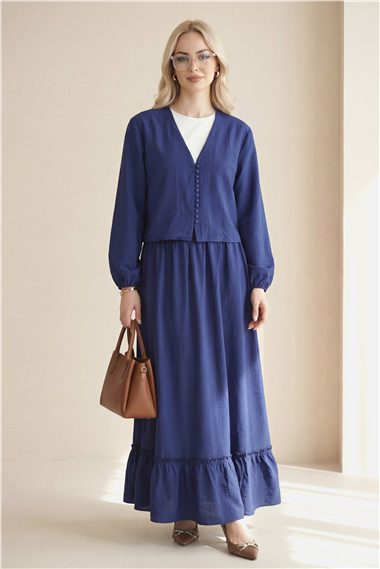 V Yaka Kolları Bağcıklı Top Düğmeli Etekli Viskon Takım  -Laci