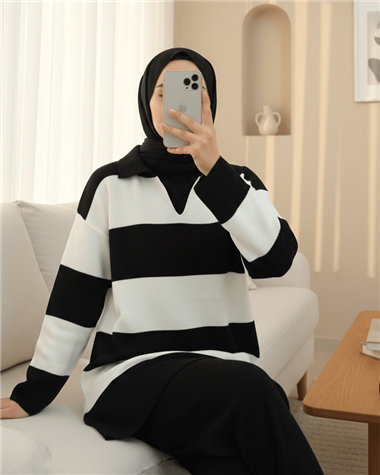 V Yaka Pantolonlu Triko Takım -Siyah