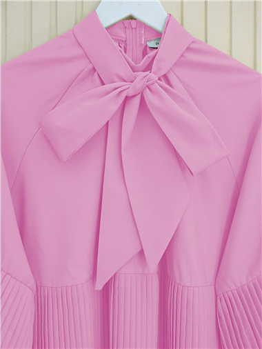 Yakası Bağcıklı Kolları ve Eteği Pliseli Tunik -Pembe