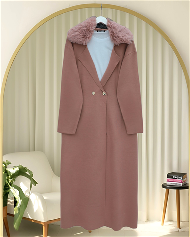 Yakası Kürklü Çift Düğmeli Uzun Triko Hırka -G.Kurusu