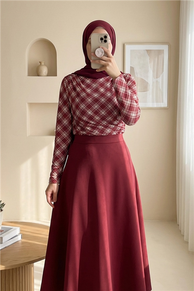 Yanı Büzgülü Ekose Desenli Bluz -Bordo