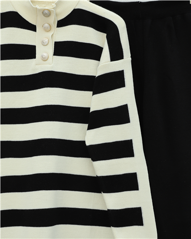 Yarım Boğazlı Yakası Düğmeli Kalın Çizgili Triko Takım -Siyah