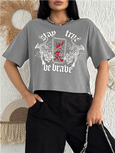 Yuvarlak Yaka Baskılı Crop Tişort -Gri