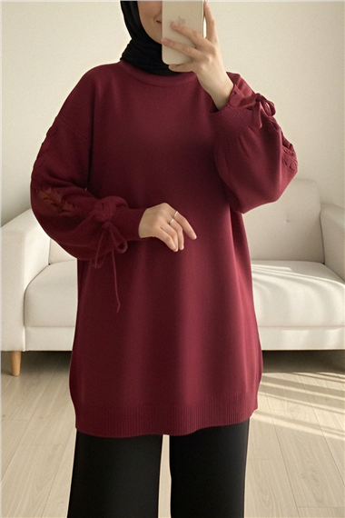 Yuvarlak Yaka Kolu Örgü Detaylı Triko Kazak -Bordo