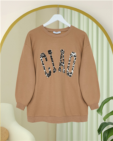 Yuvarlak Yaka Önü Nakışlı Sweat -Vizon