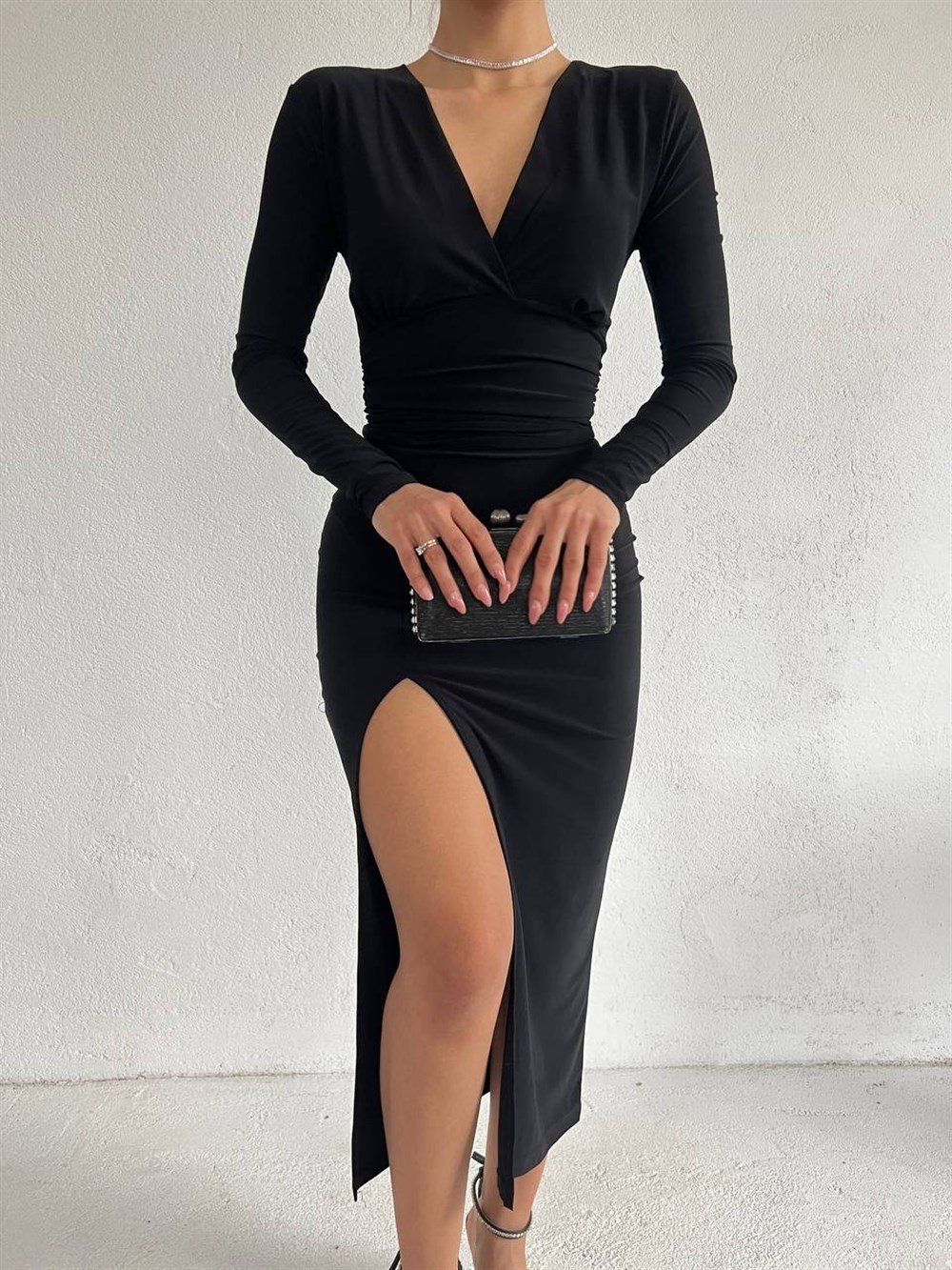 Drape Yaka Uzun Kollu Yırtmaçlı Elbise -Siyah | KaliteMall