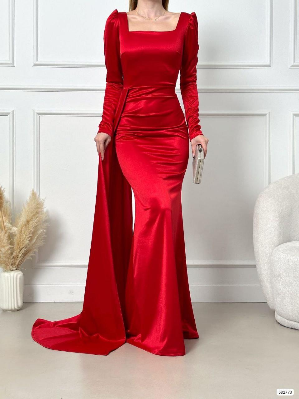 Kuyruklu Uzun Saten Elbise -Kırmızı | KaliteMall